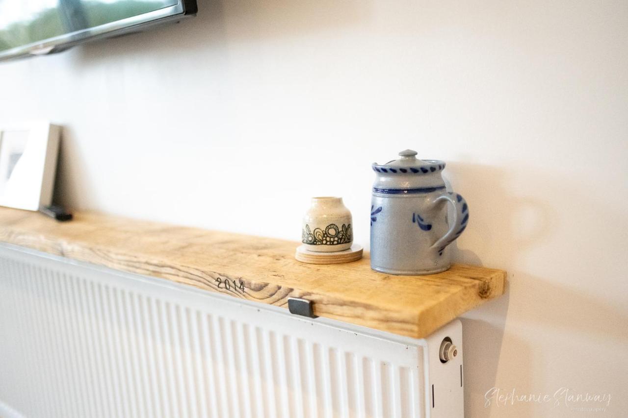 The Lookout, Modern Home From Home, Sleeps 5, With Private Parking & Outside Terrace St Ives  Exterior photo